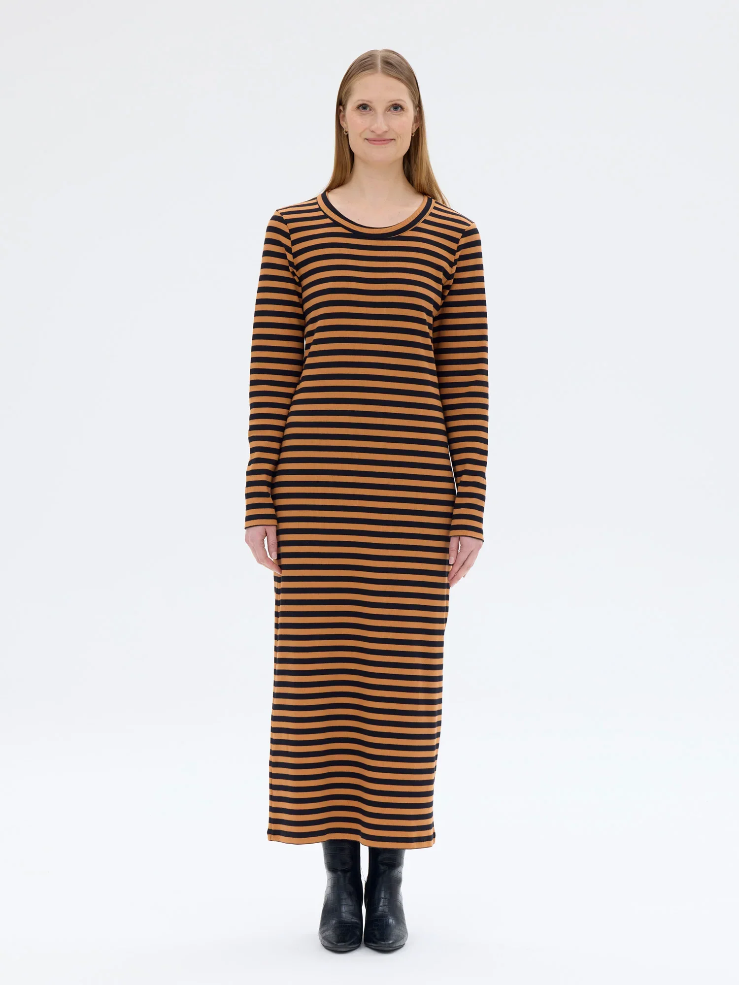 Berkeley Mekko, Raita Mu/Ru