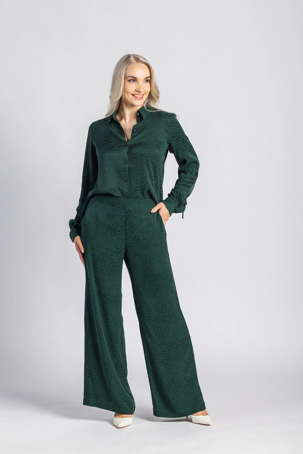 Chloe Shirt, Emerald - Image 3