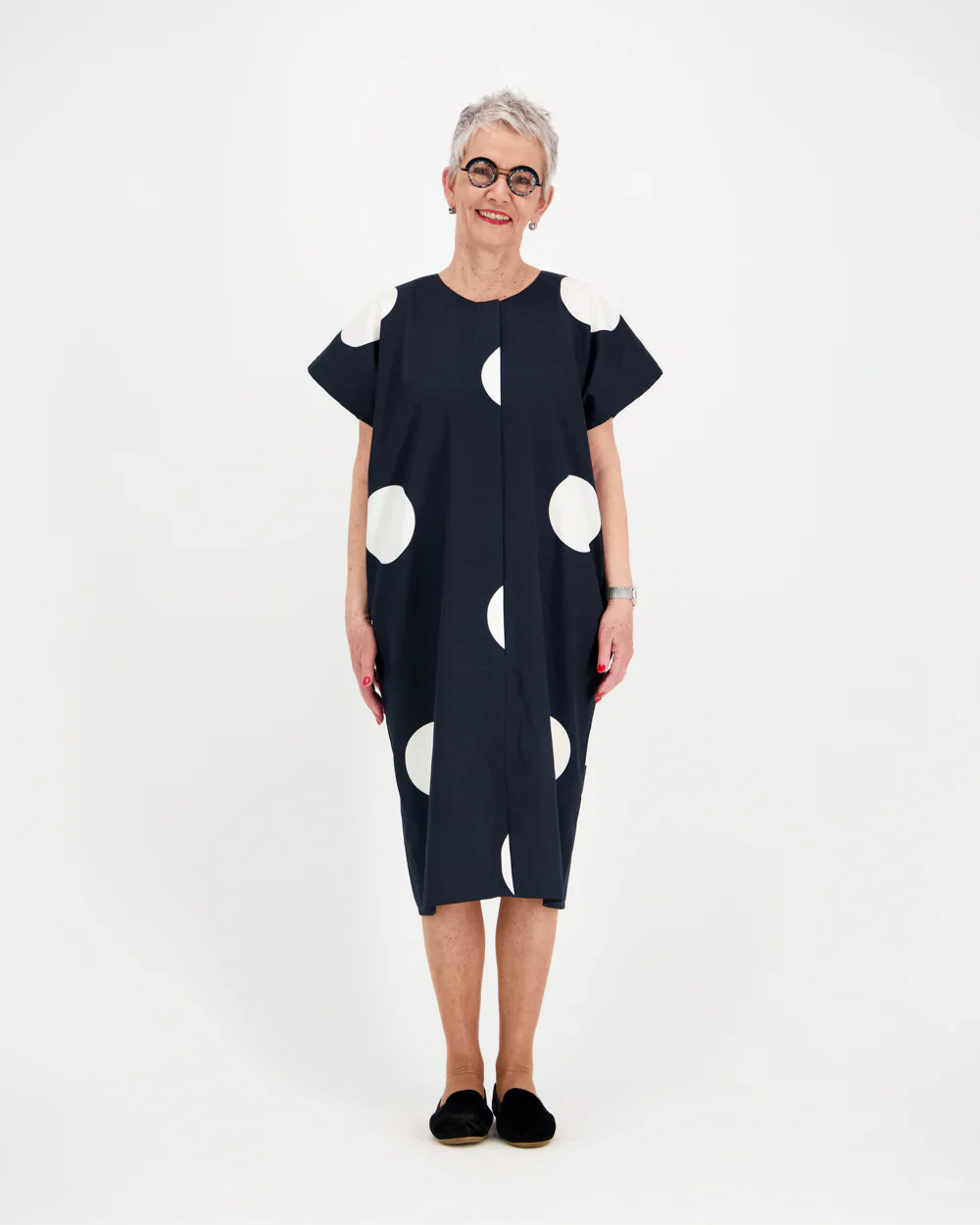 Elegance Iso Tatti musta/valkoinen - Image 3