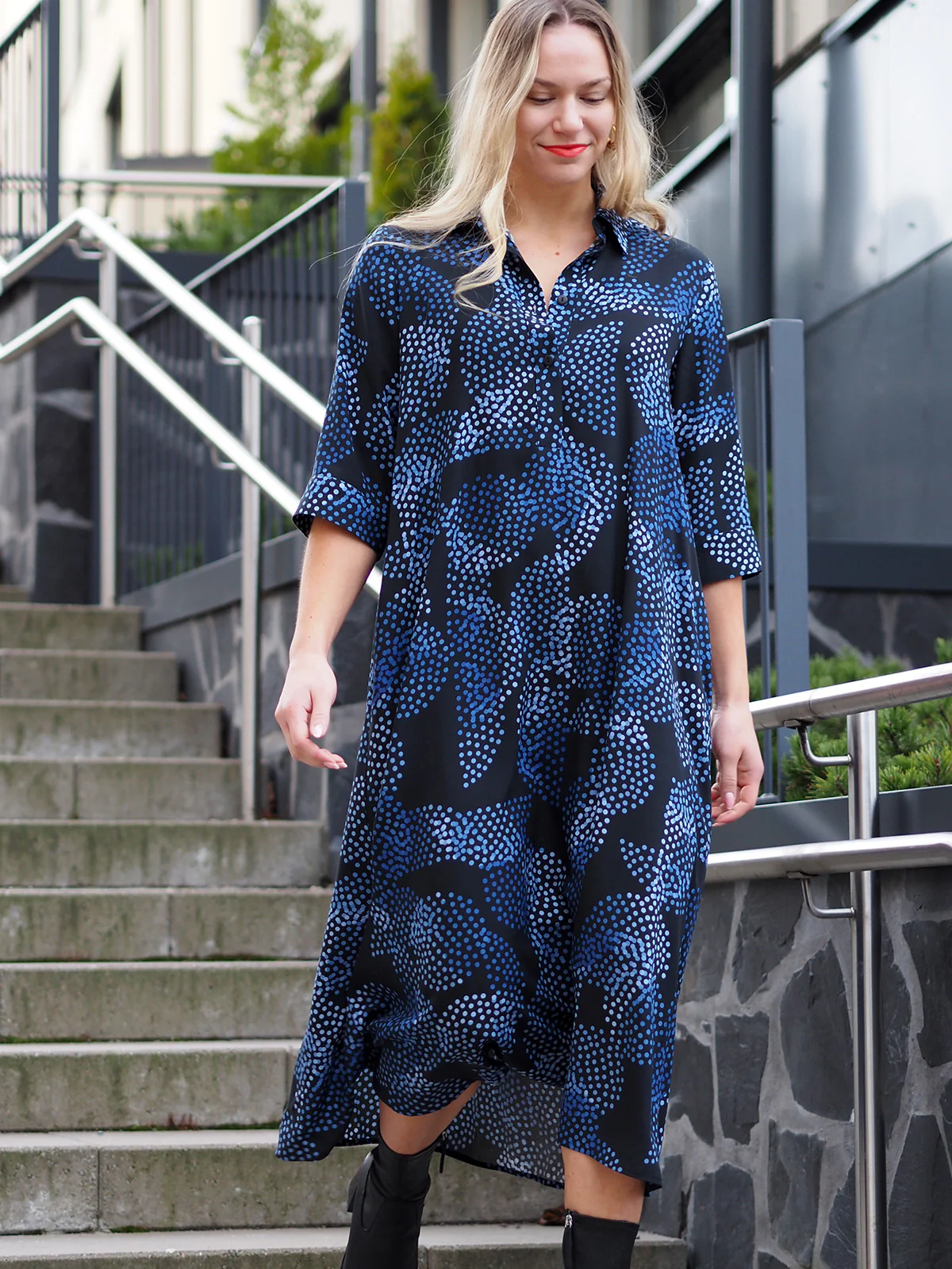 Isadora Viskoosimekko, Pistepirkko Sininen - Image 5