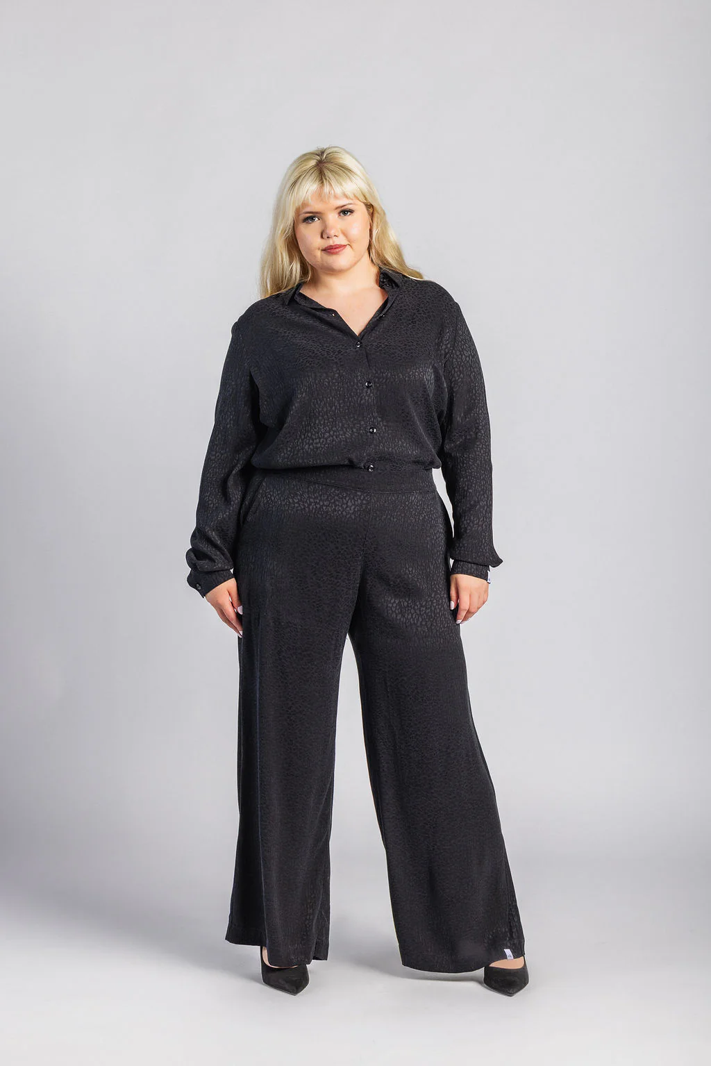 Chloe Shirt, Black Leo - Image 5