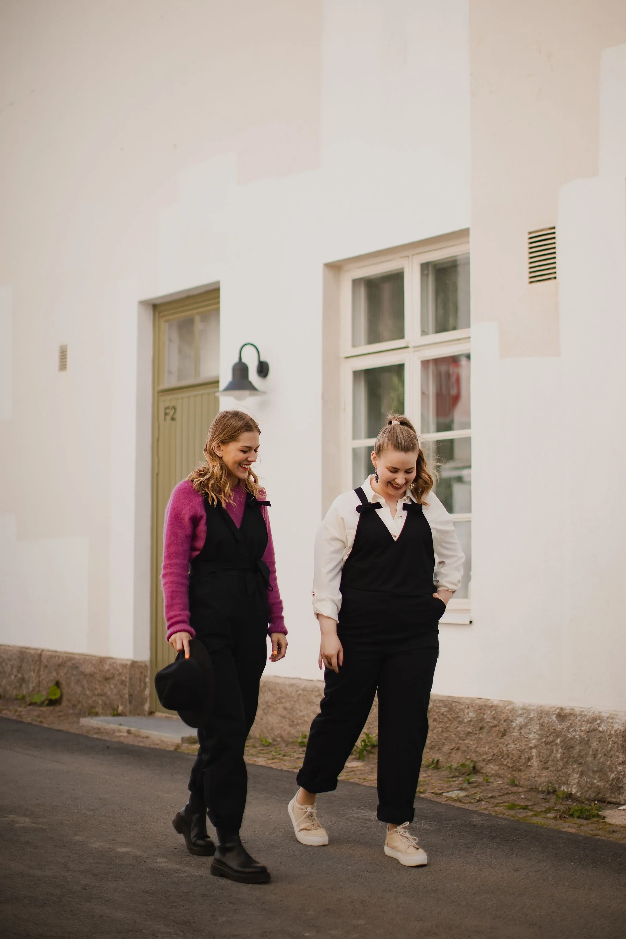 Lempi Haalari, Musta - Image 7