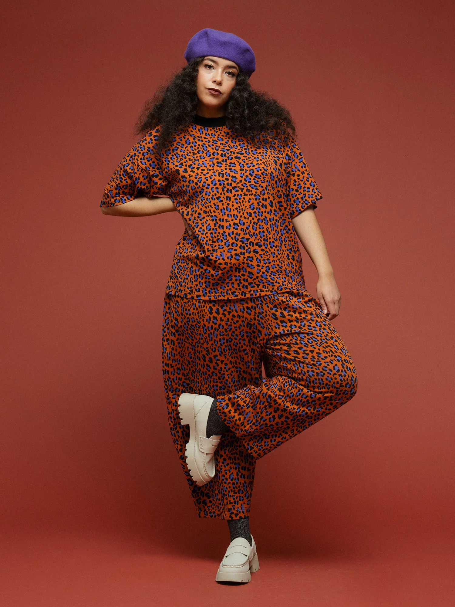 Maria T-shirt, Leo Copper - Image 3