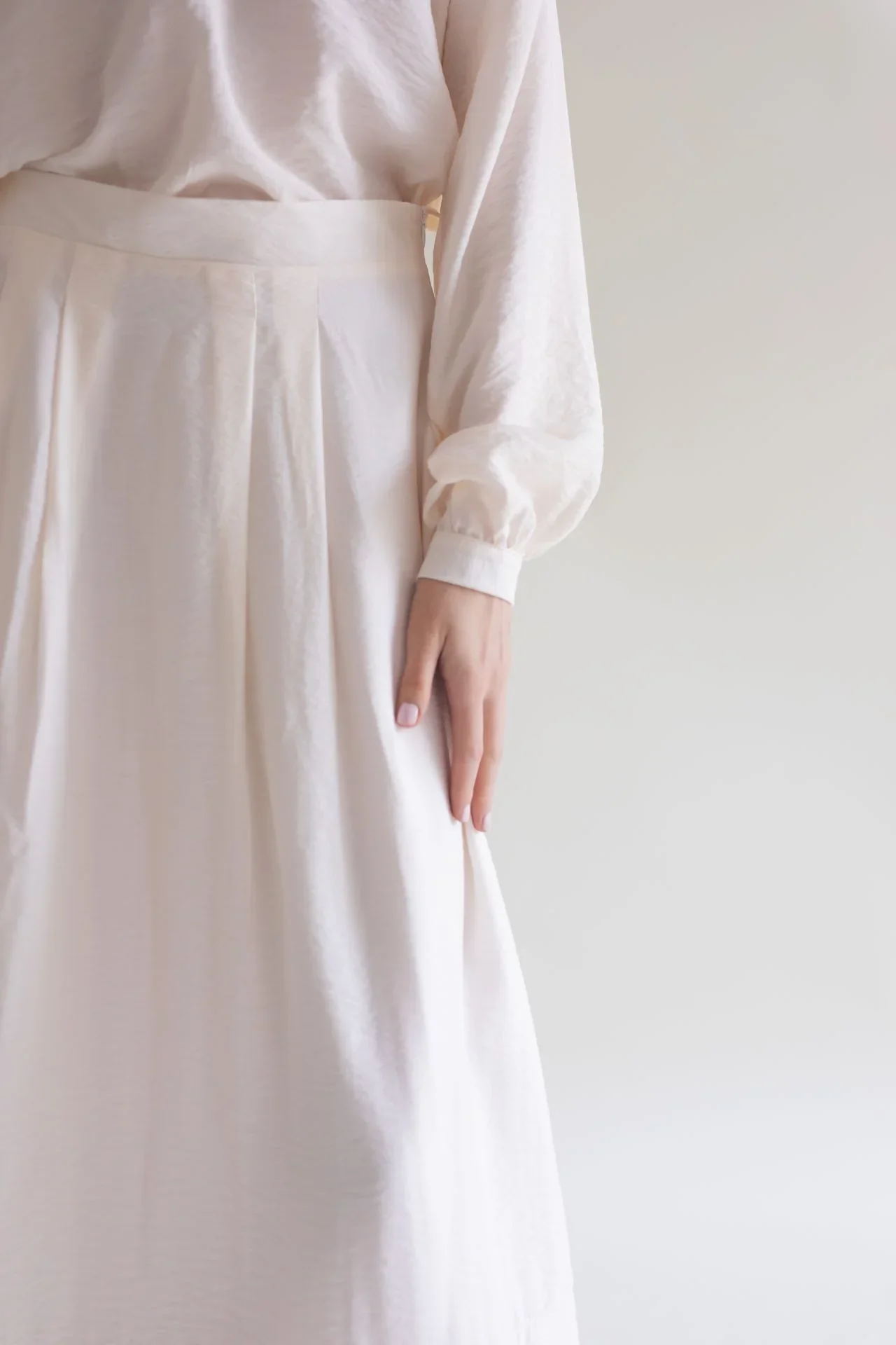 Midi Skirt, Vanilla - Image 3