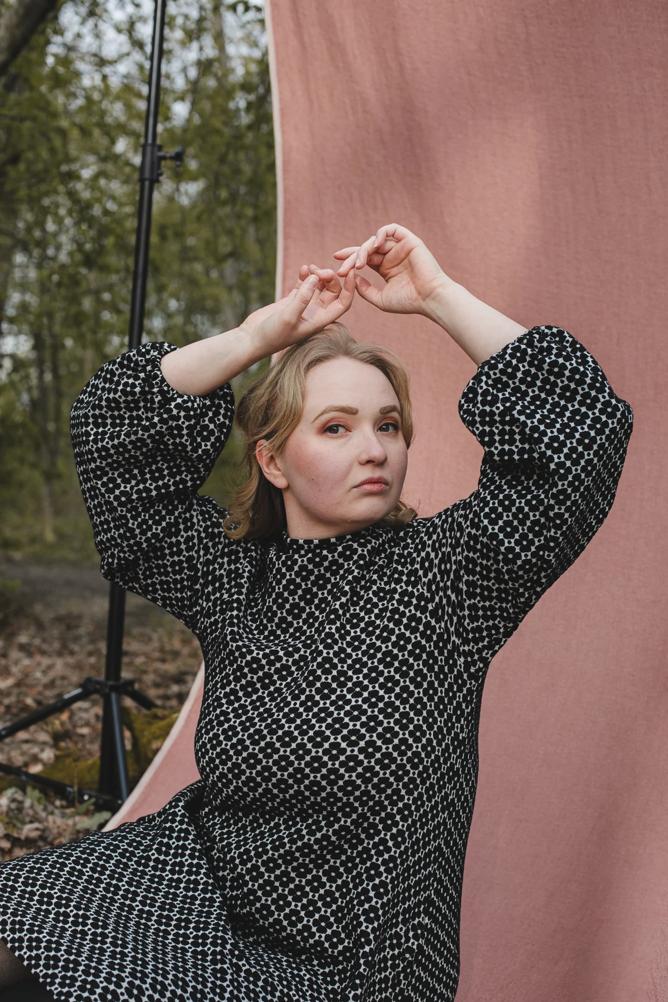 Myy Puuvillamekko, Apila Mustavalkoinen - Image 3