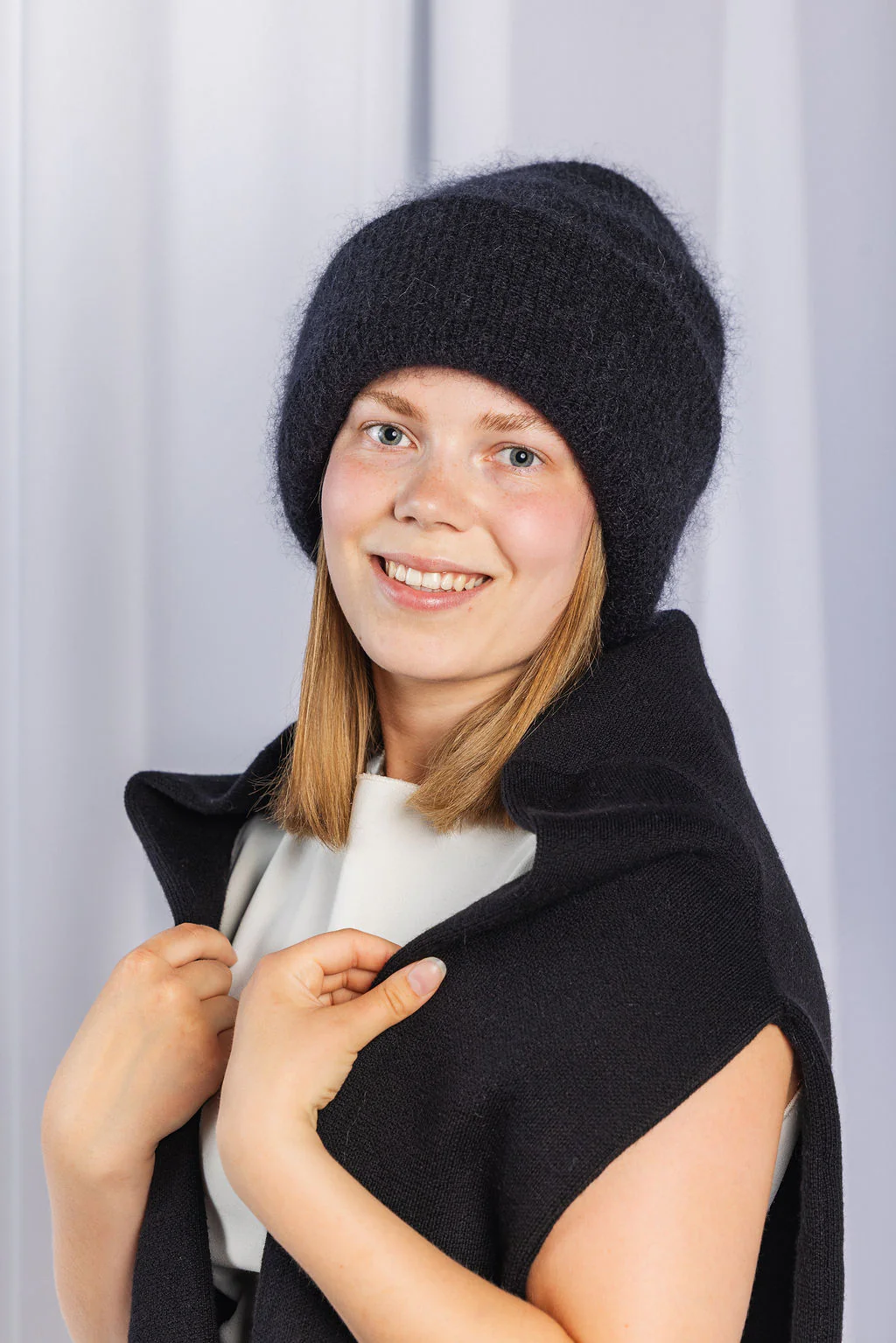 Pippa Mohair Beanie, eri värejä - Image 5