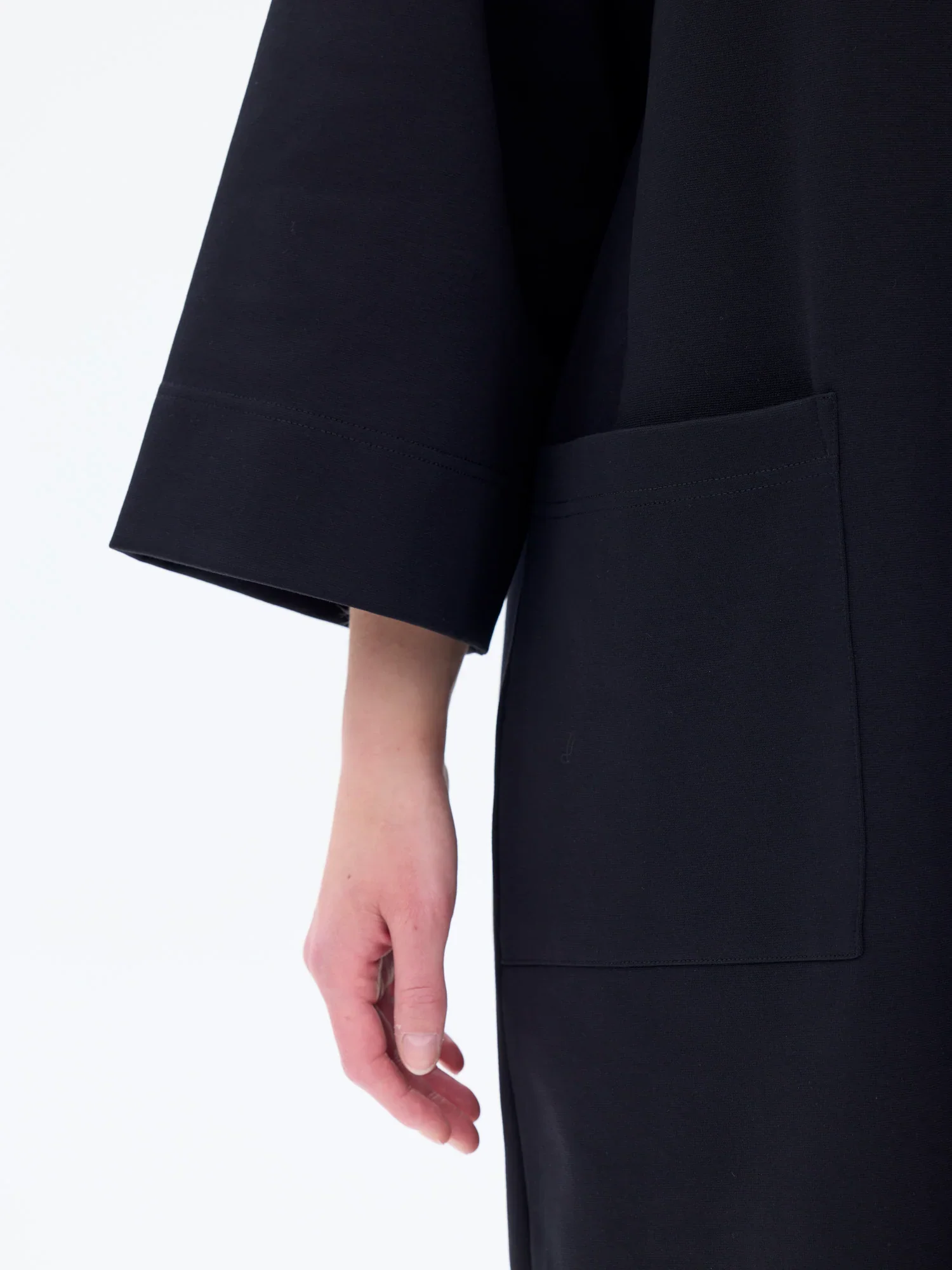 Nita Mekko, Musta - Image 6