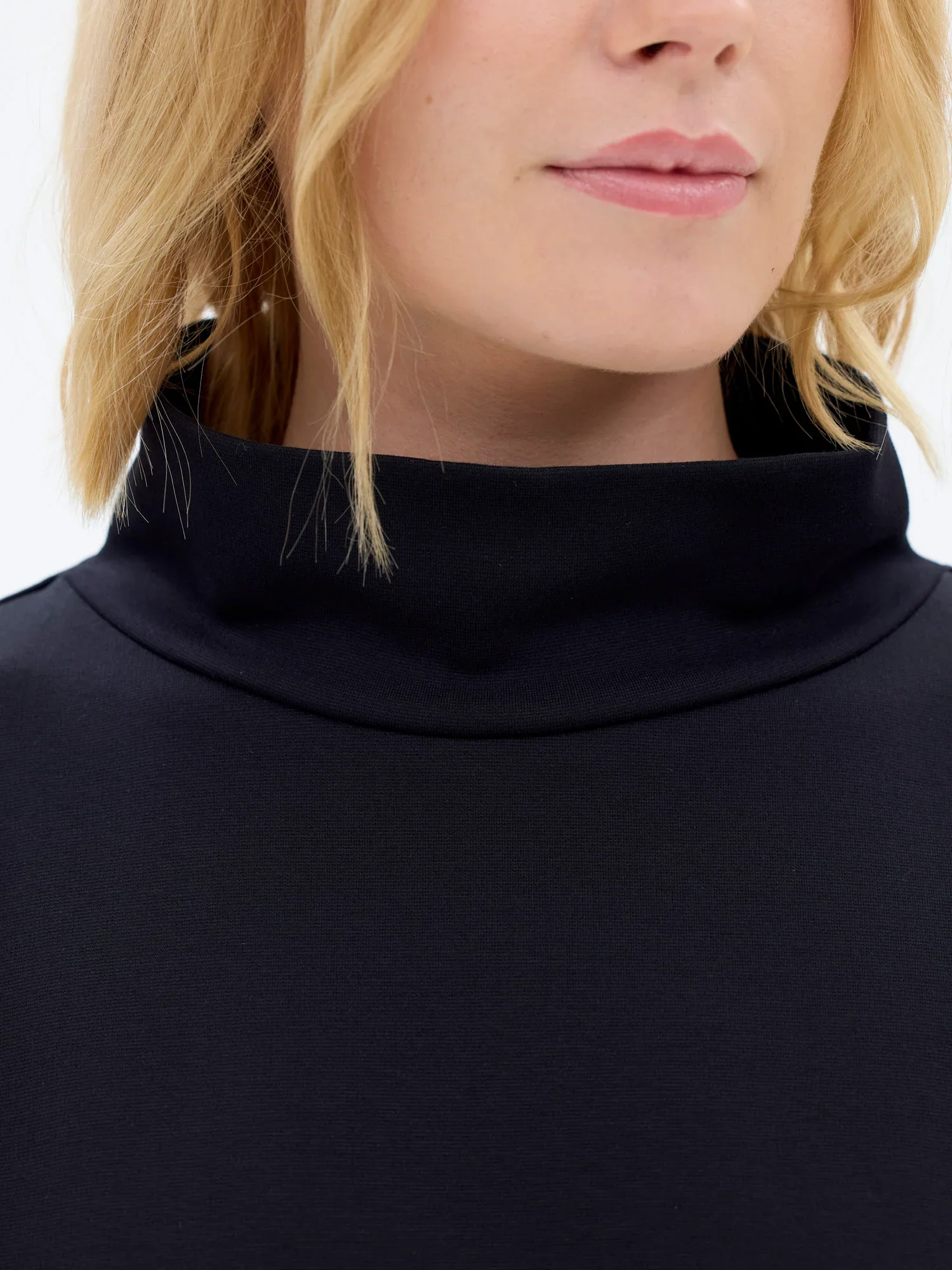 Nita Mekko, Musta - Image 7