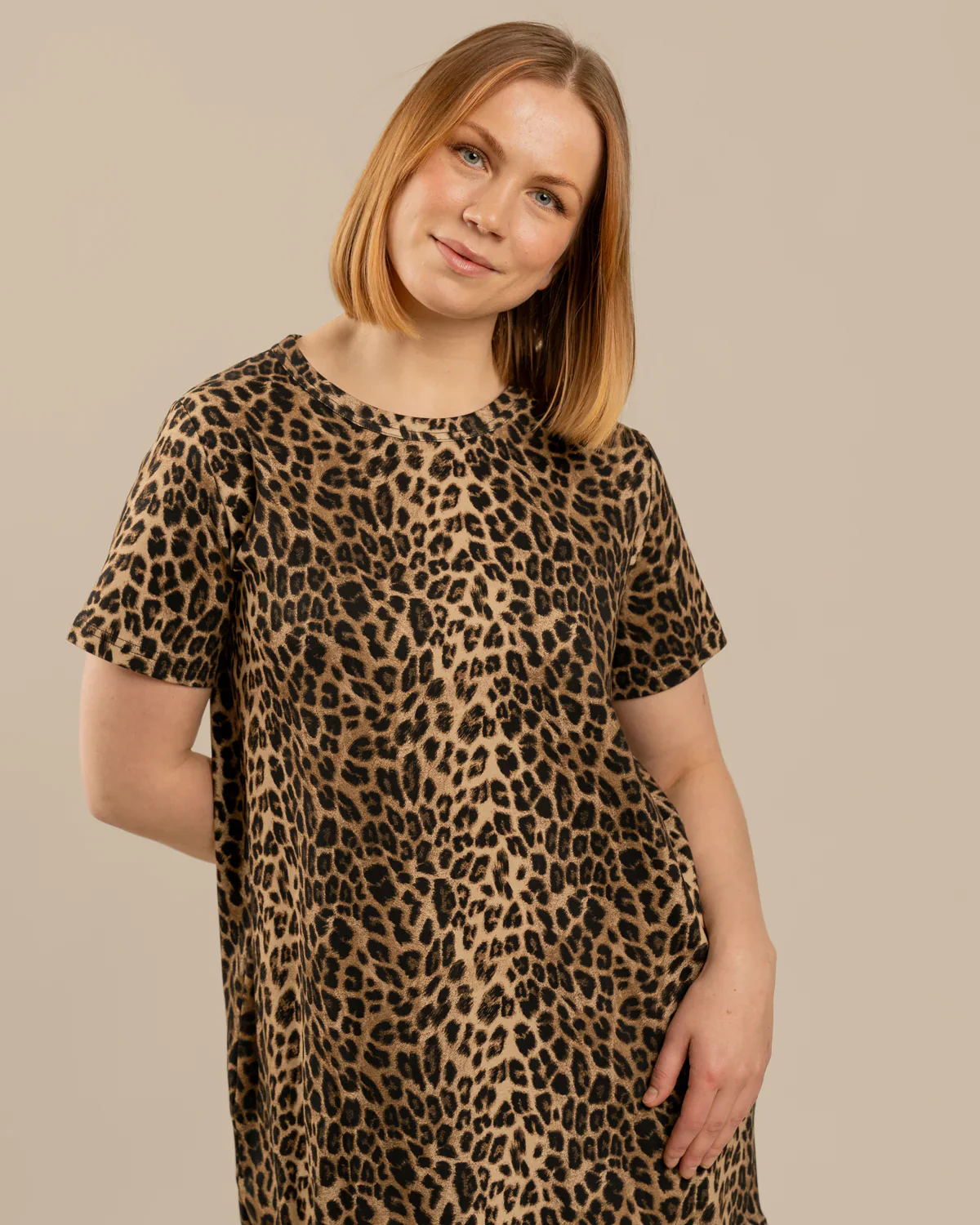 Poimuhelmainen Mekko, Leopardi - Image 3