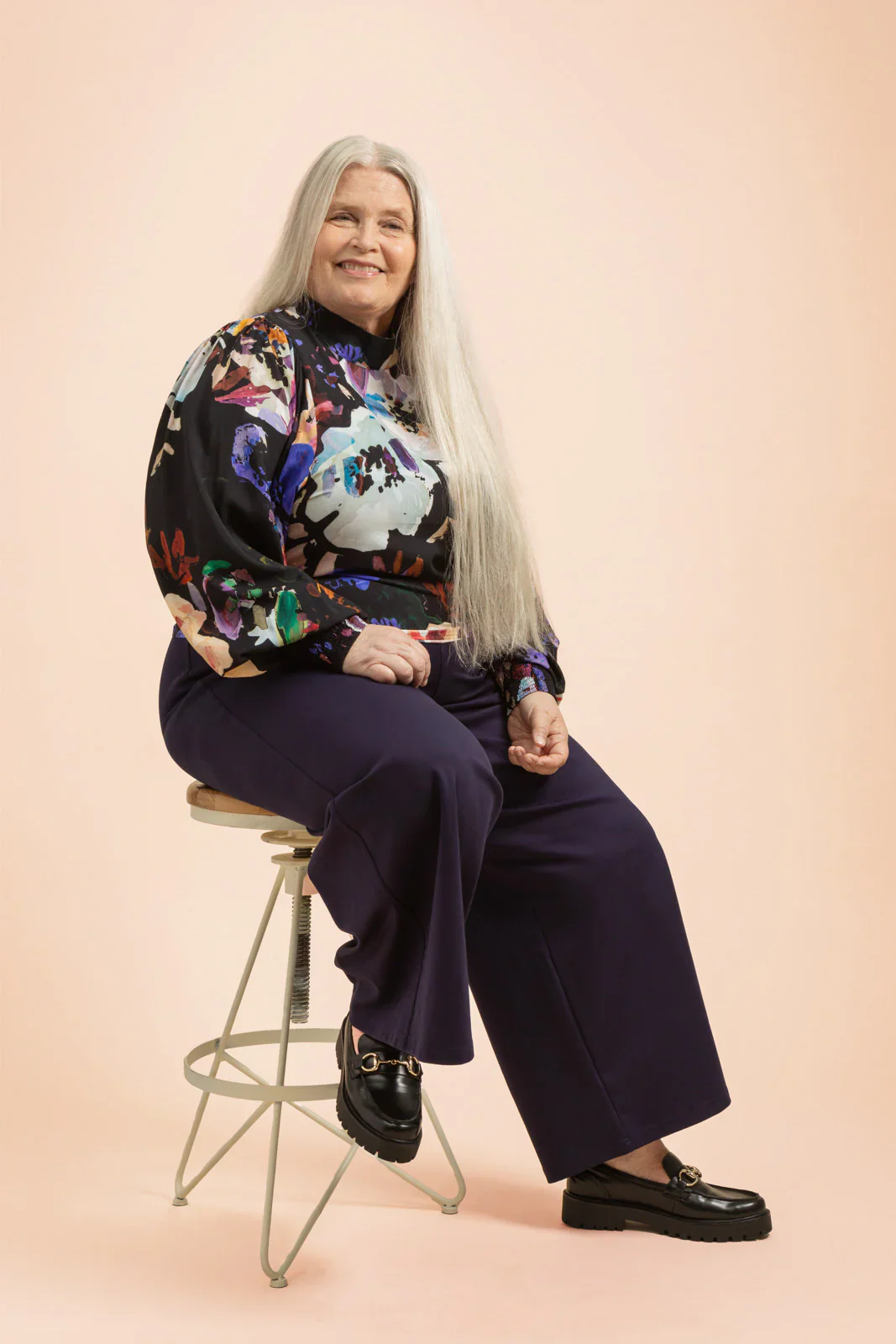 Puff Blouse, Black Anemone - Image 4
