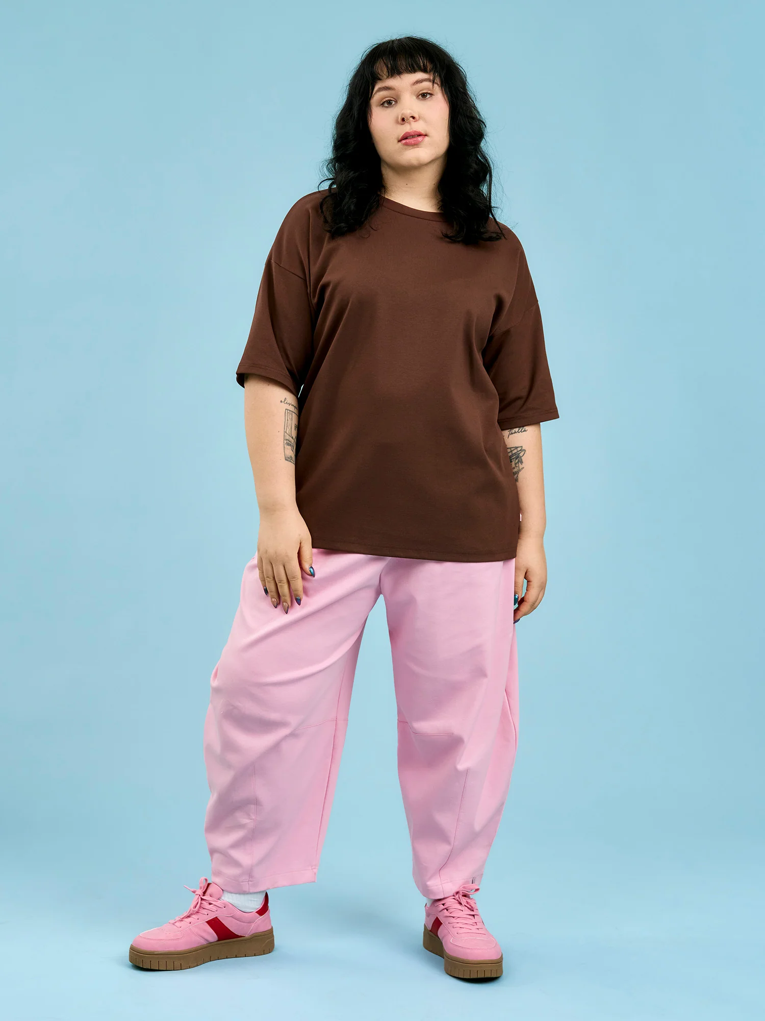 Queenie T-paita, Dark Brown - Image 5