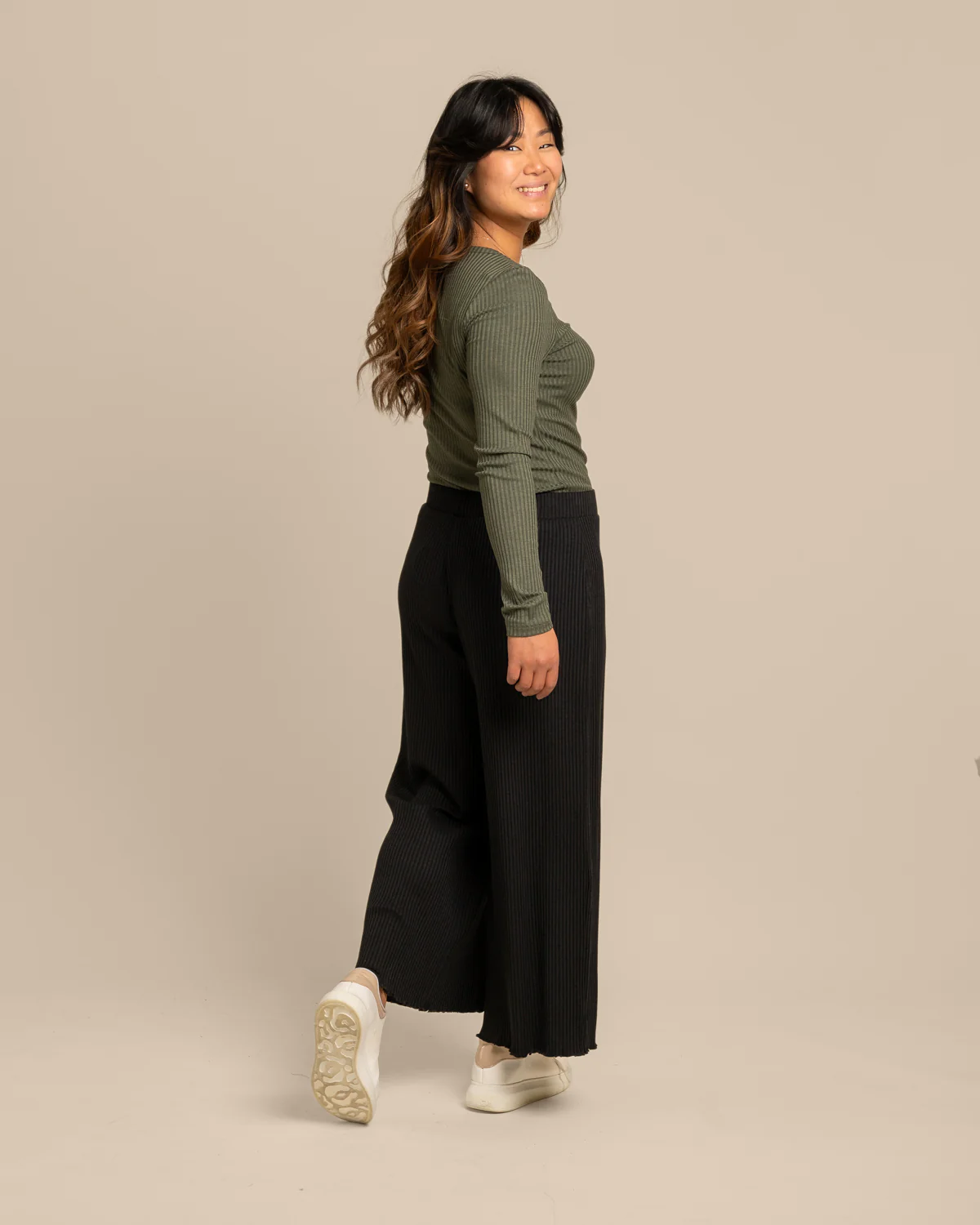 Ribbi Culottes, Musta - Image 2