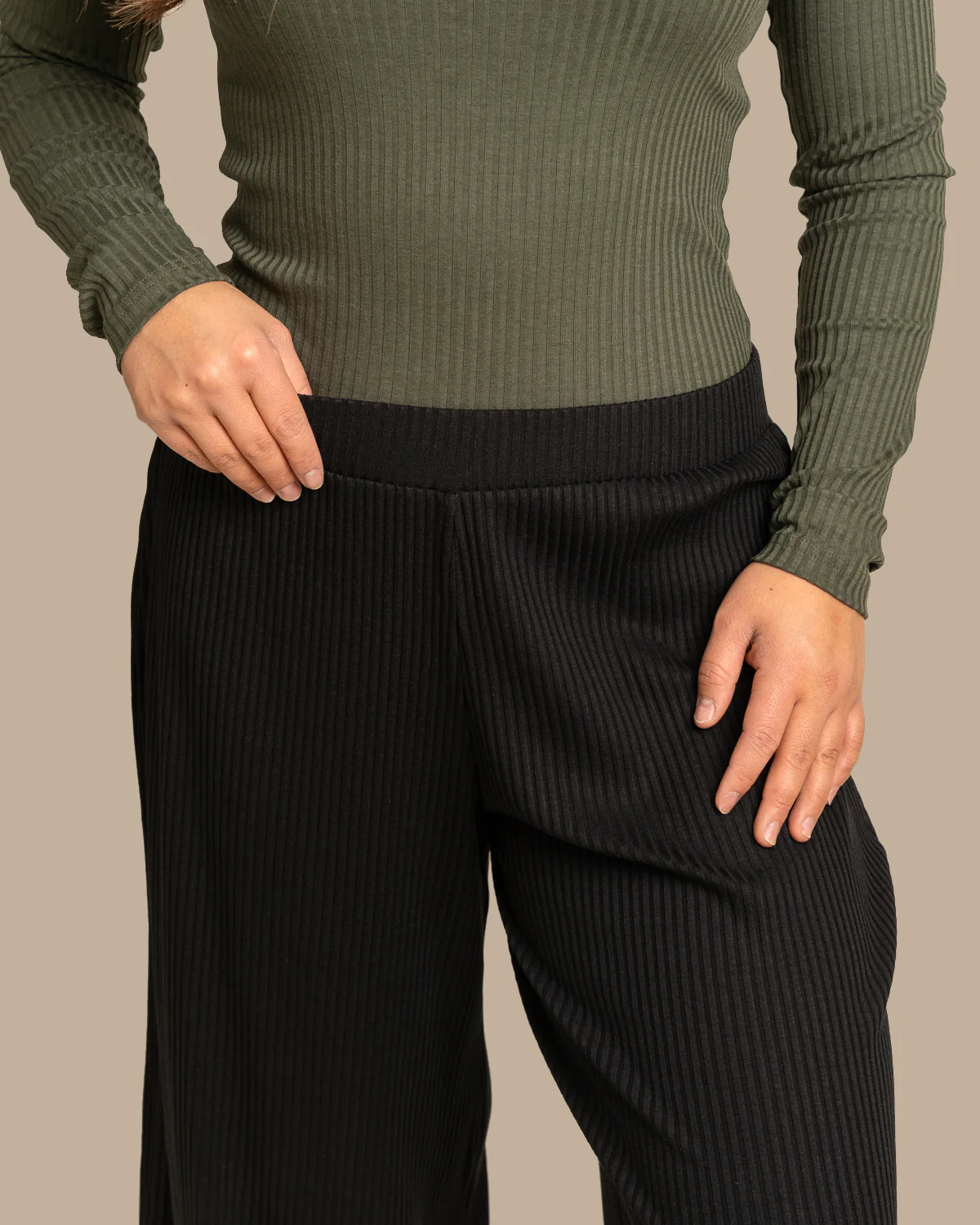 Ribbi Culottes, Musta - Image 3