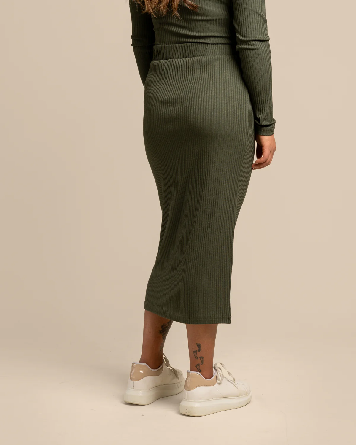 Ribbihame, Khaki
