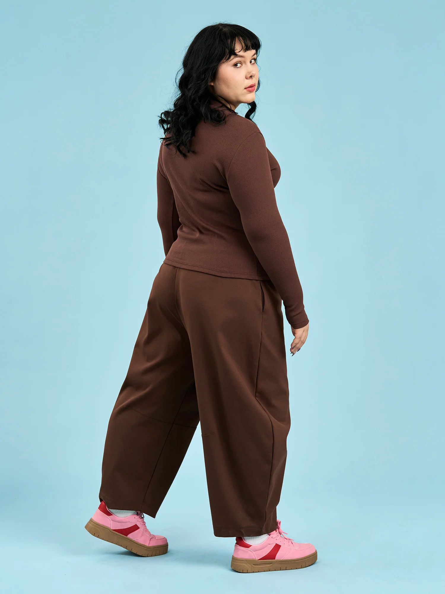 Rudi Shirt, Dark Brown Rib - Image 4