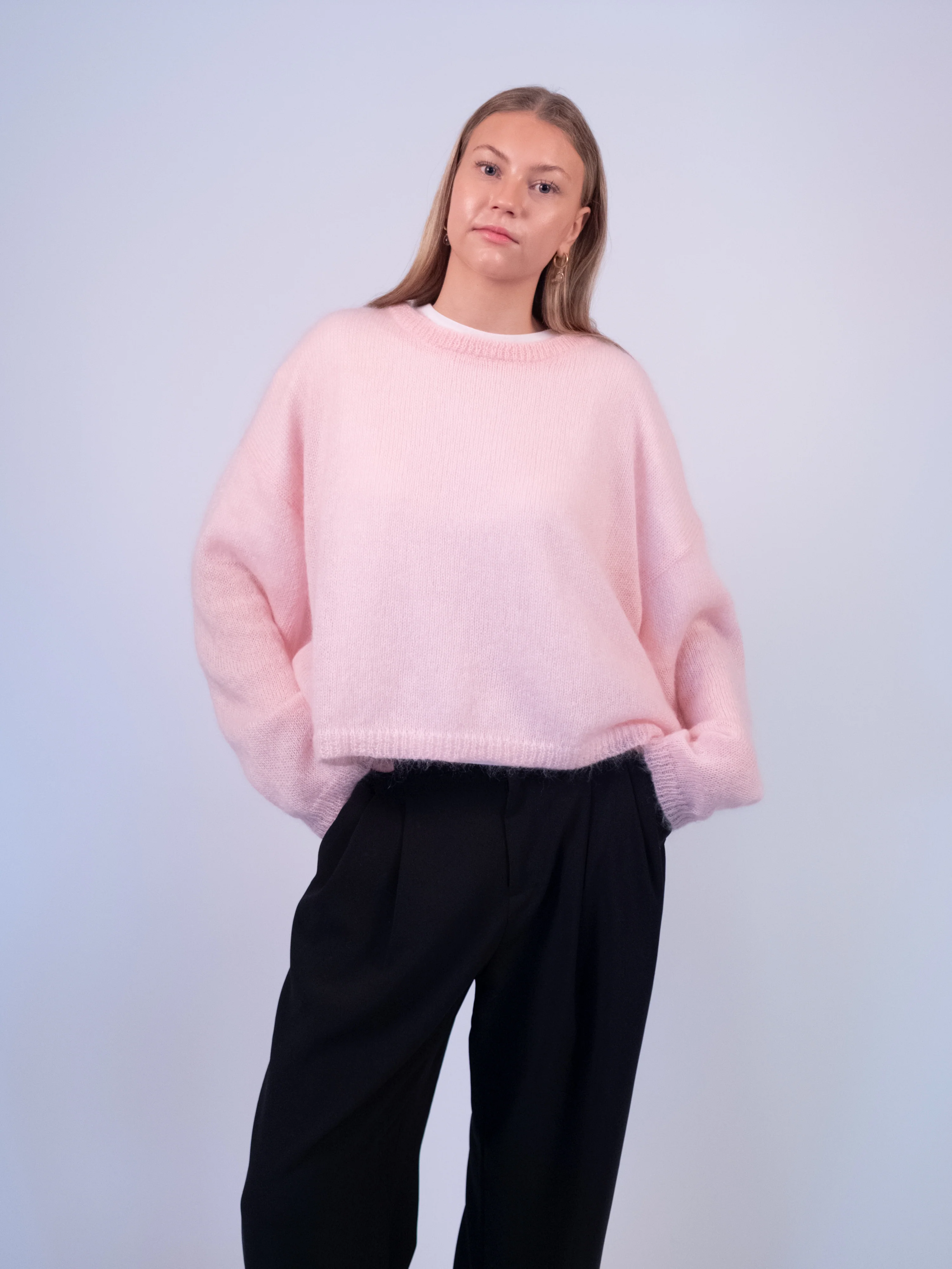 Sweater O, Hello Babe - Image 4