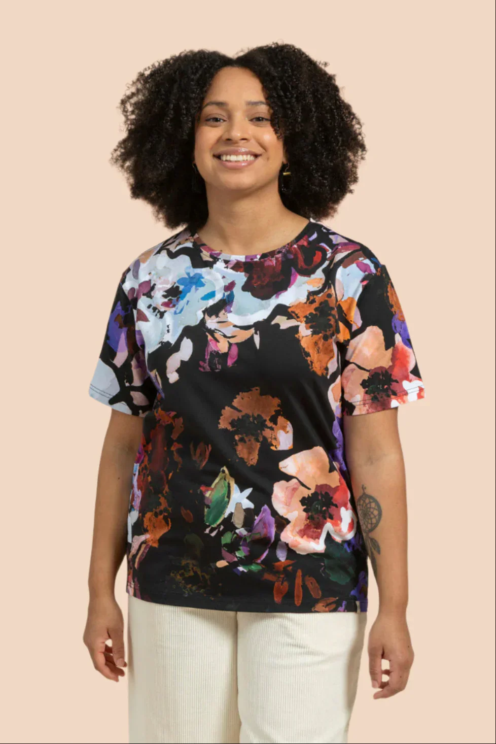 T-Shirt, Black Anemone