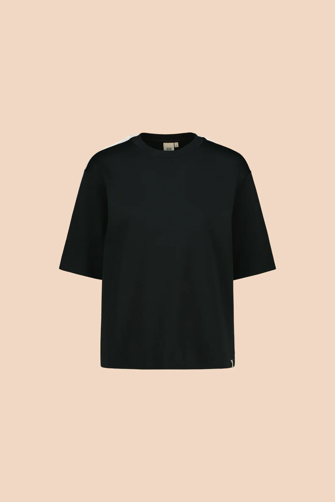 The Relaxed T-Shirt, Black - Image 2