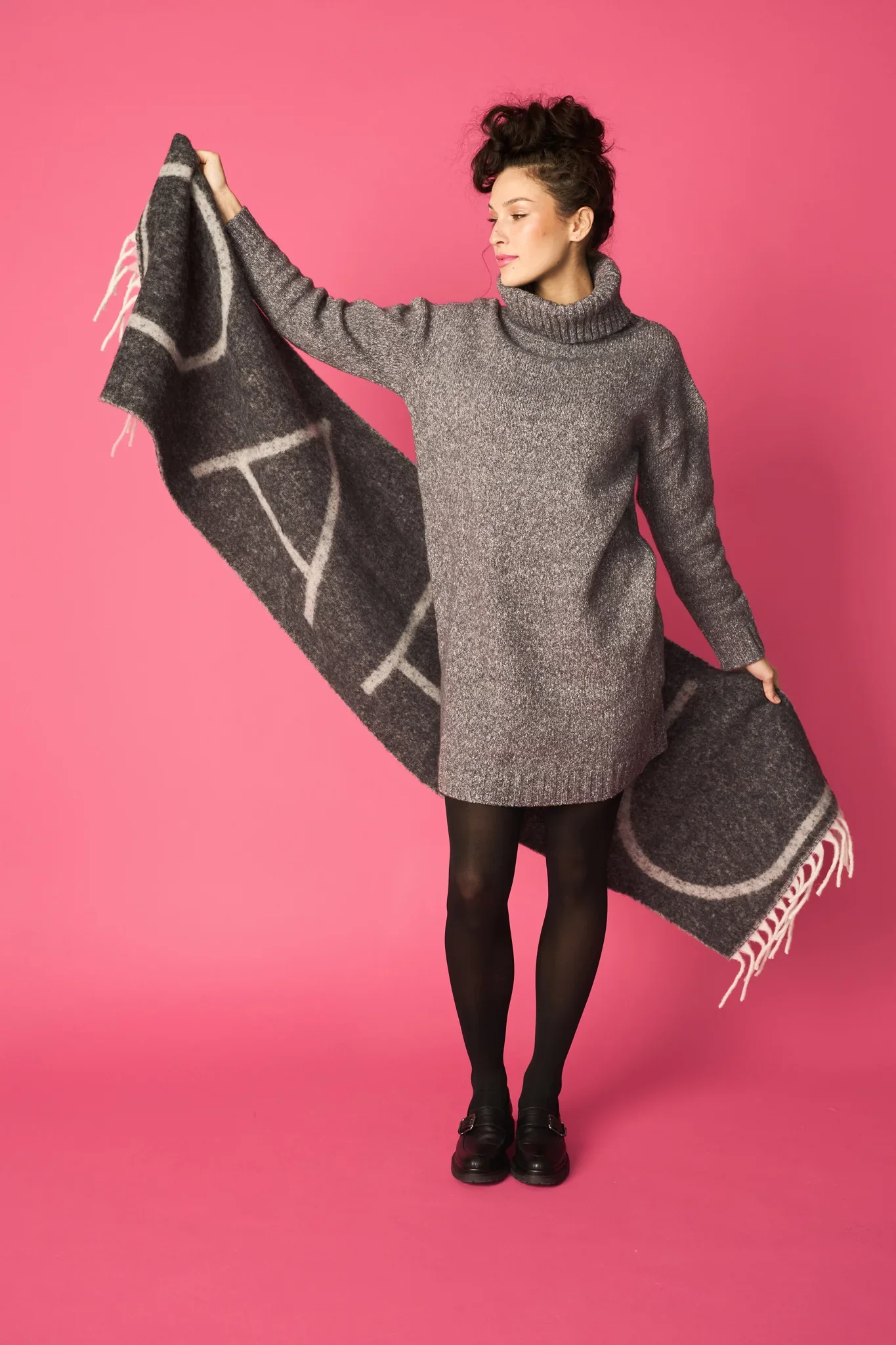 Tube Mekko, Granit Grey, Fluffy Knit - Image 3
