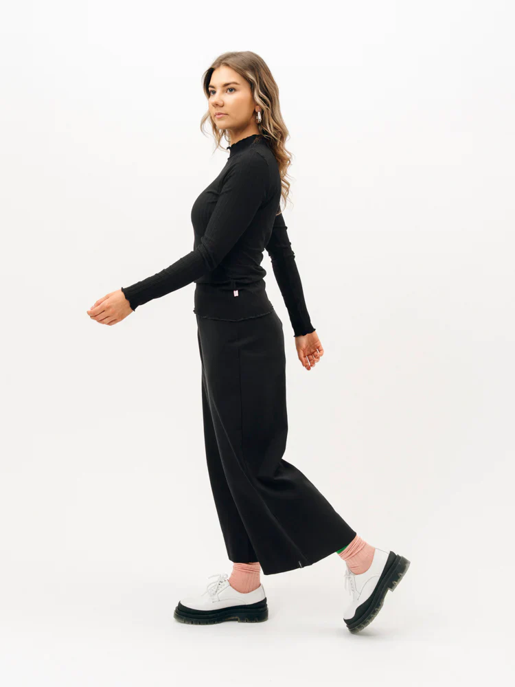 Ursula Shirt, Black Rib - Image 5