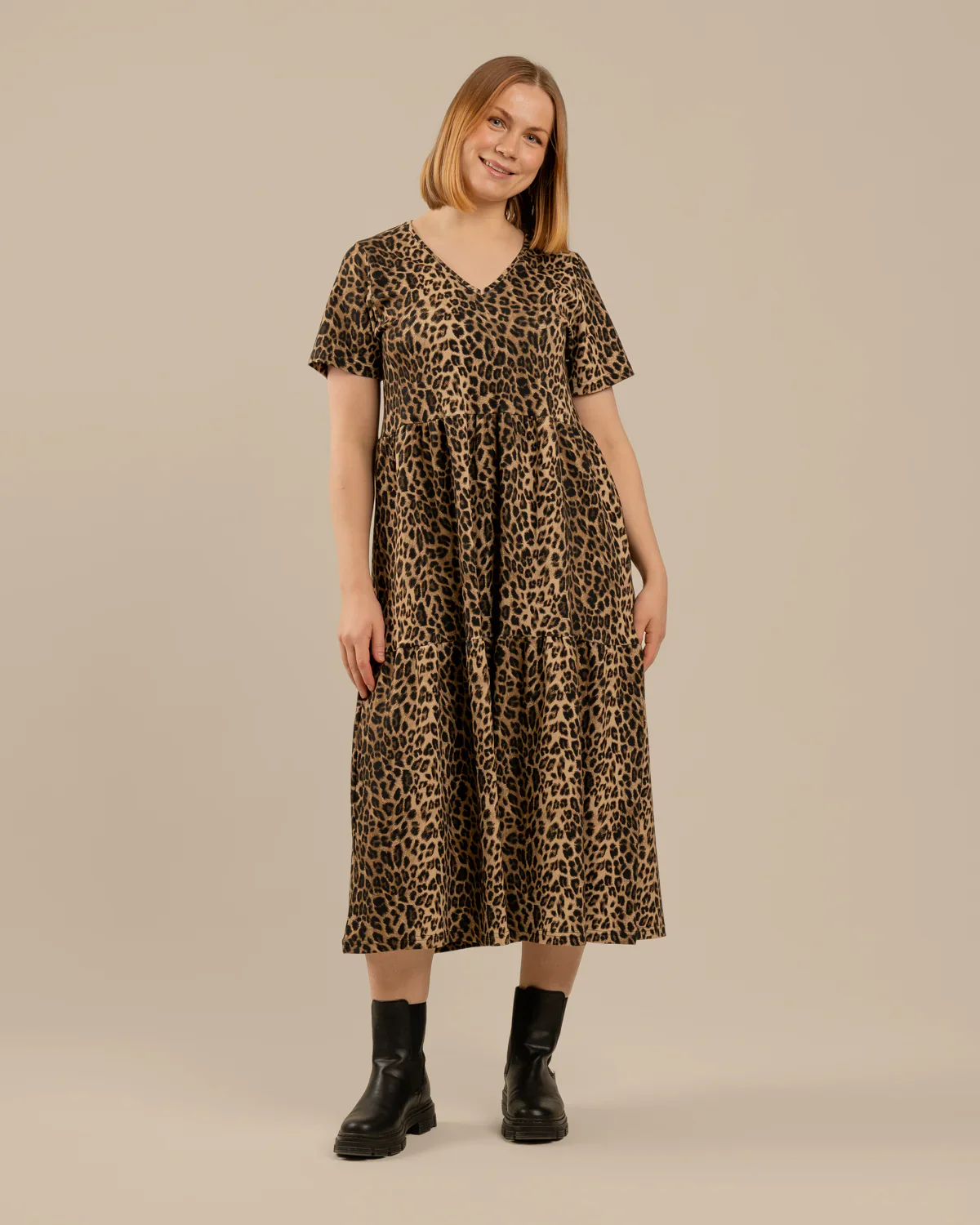 V-Pääntie Mekko Pitkä, Leopardi - Image 3